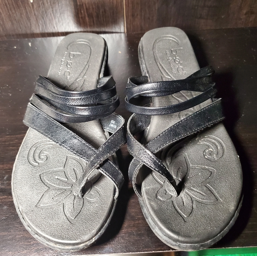 B.O.C Leather Black Sandles Size 8